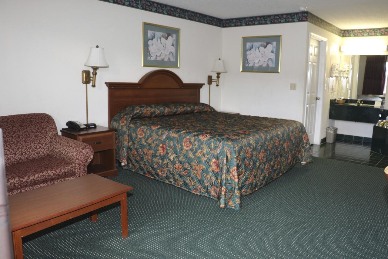 Southern Lodge Orangeburg Exterior photo